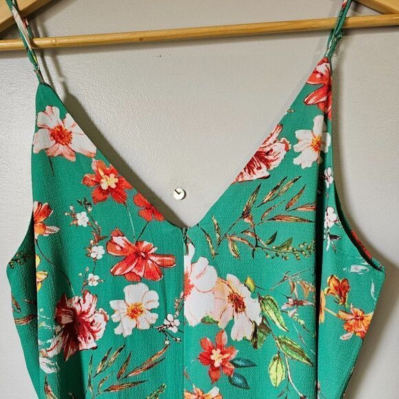 NWT ESSUE GREEN FLORAL V NECK SPAGHETTI STRAP MAXI DRESS SLIT SIDES SIZE L - Picture 3 of 15